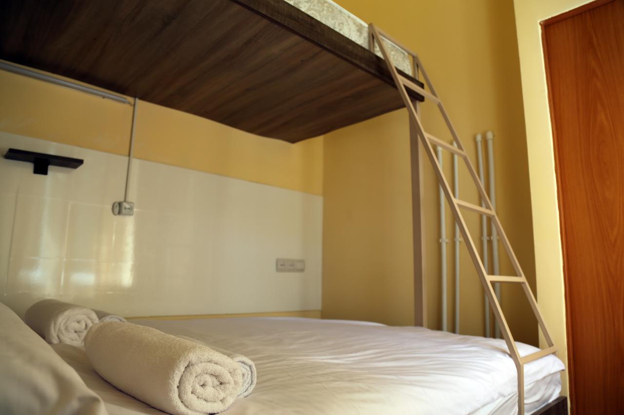 Magnolia Hostel Yerevan Ngoại thất bức ảnh