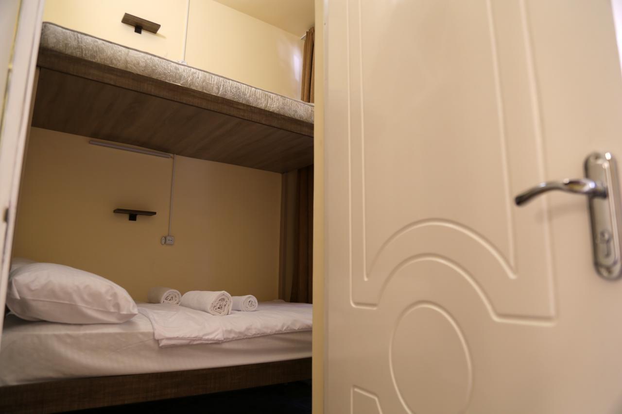 Magnolia Hostel Yerevan Ngoại thất bức ảnh