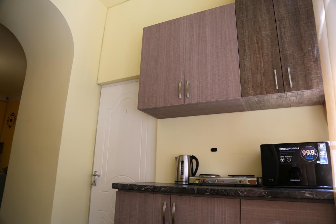 Magnolia Hostel Yerevan Ngoại thất bức ảnh