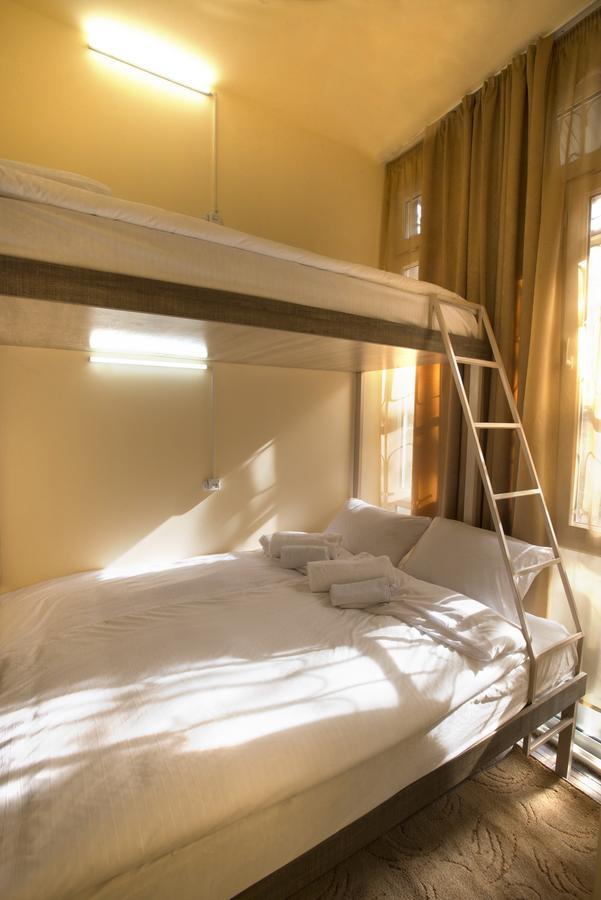Magnolia Hostel Yerevan Ngoại thất bức ảnh